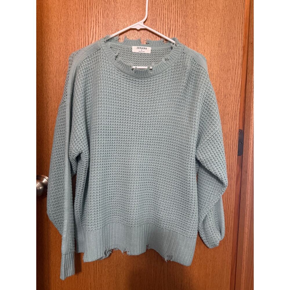 Sweater (Distressed) NWOT Zenana Size Large